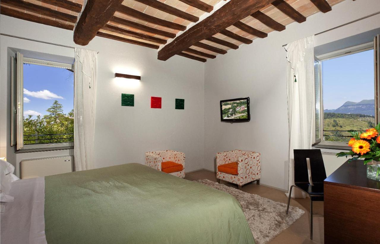 Tenuta Borgo San Michele Gubbio Exterior photo