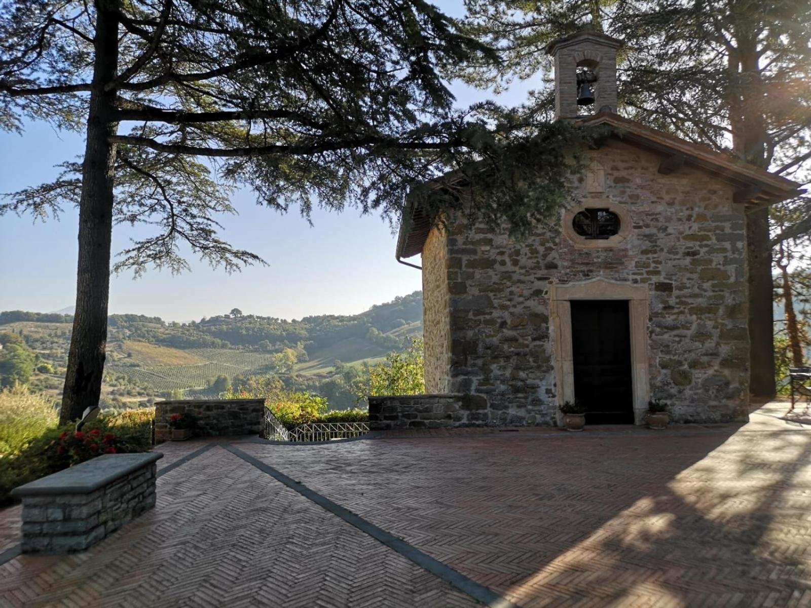 Tenuta Borgo San Michele Gubbio Exterior photo