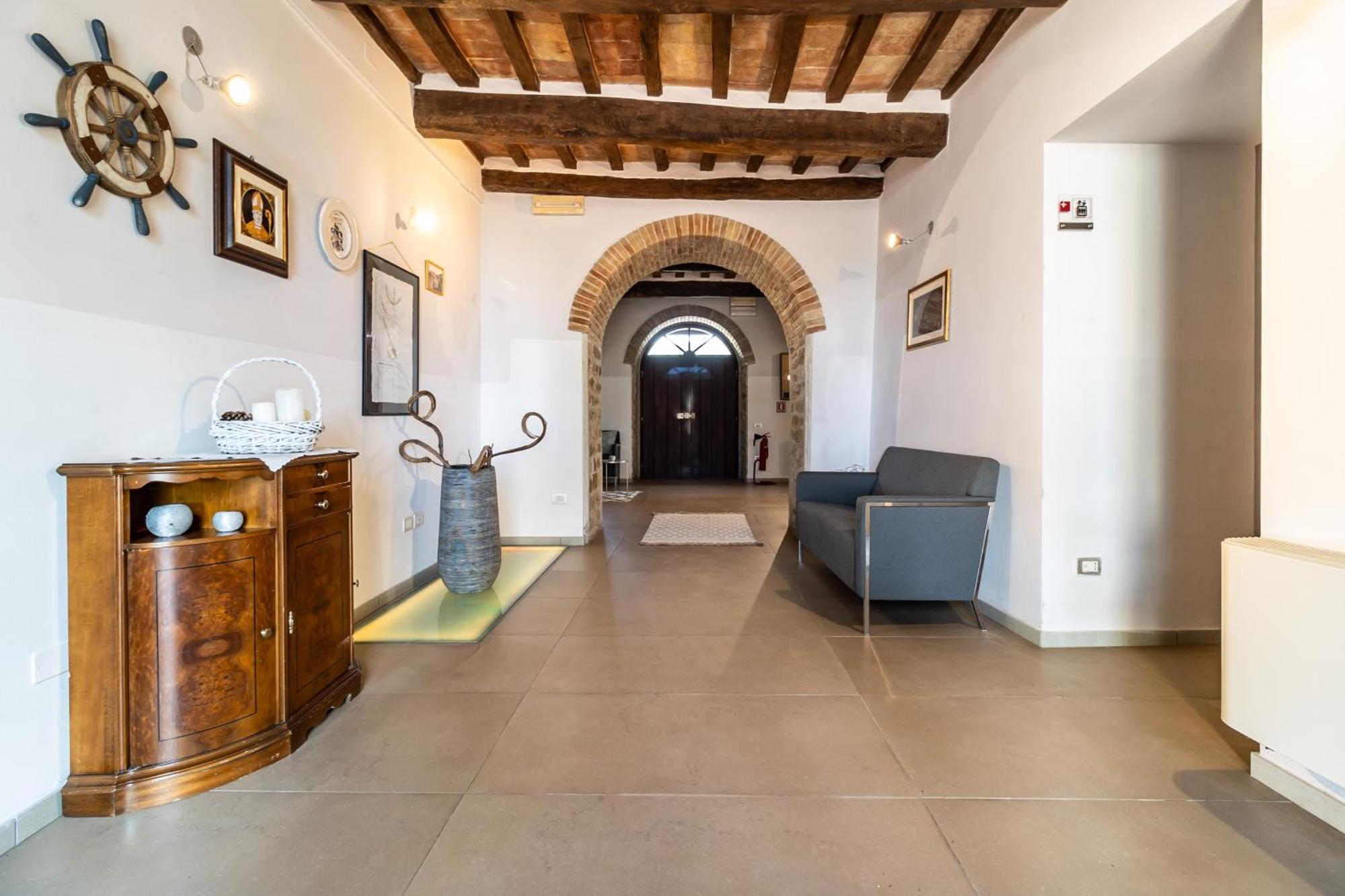 Tenuta Borgo San Michele Gubbio Exterior photo