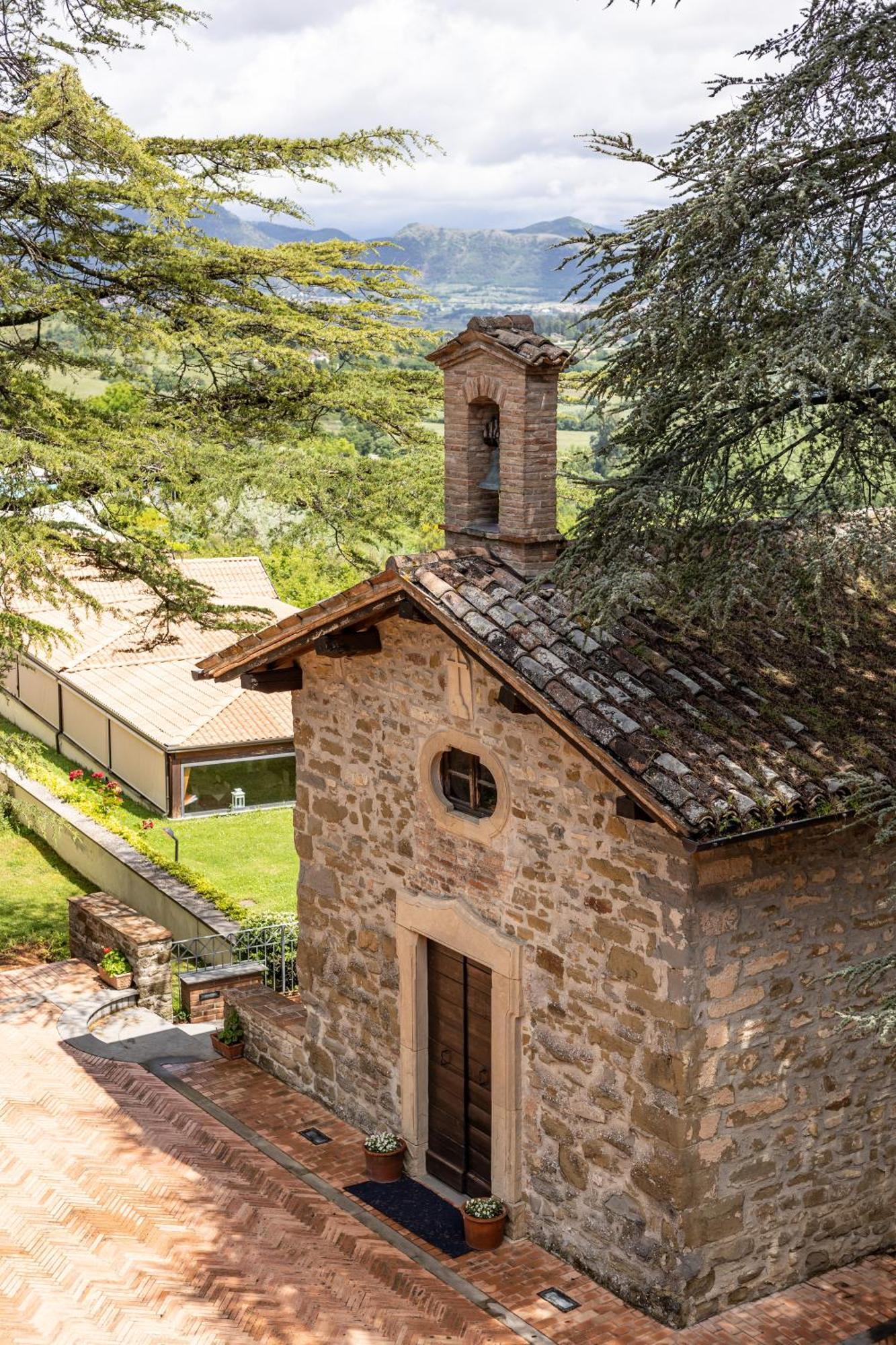 Tenuta Borgo San Michele Gubbio Exterior photo
